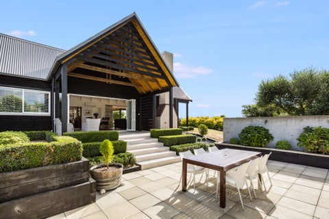 67 Tarahunga Road, Levin, Levin