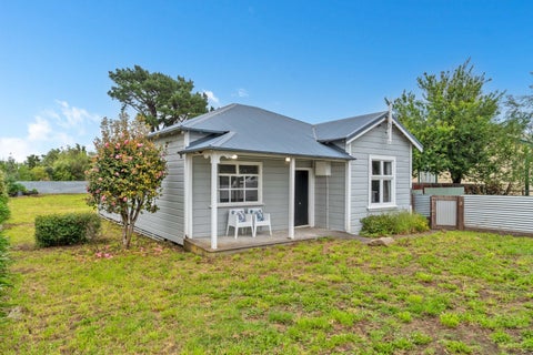 130 Fitzherbert Street, Featherston