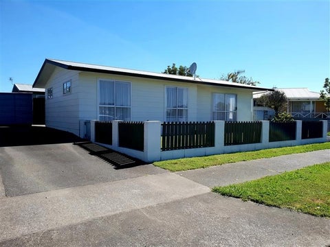 21 Duckworth Crescent, Greenmeadows, Napier