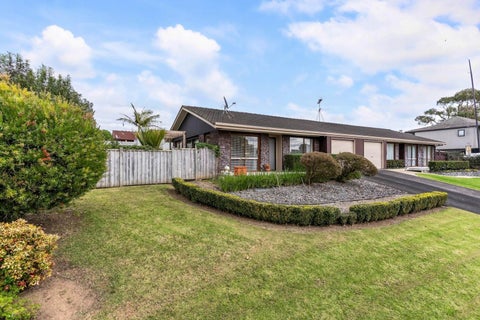1/2 Clyside Avenue, Half Moon Bay, Auckland