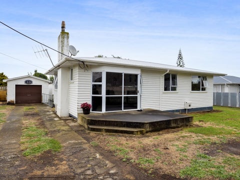 28 Patu-Kukupa Street, Manaia, Manaia