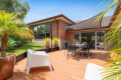 4 Barnacle Rise, Red Beach, Red Beach