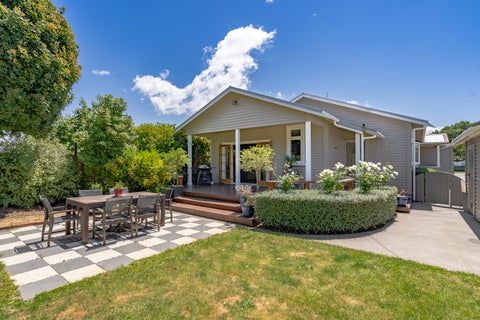27 College Street, Masterton