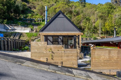 56 Hawkhurst Road, Lyttelton, Lyttelton