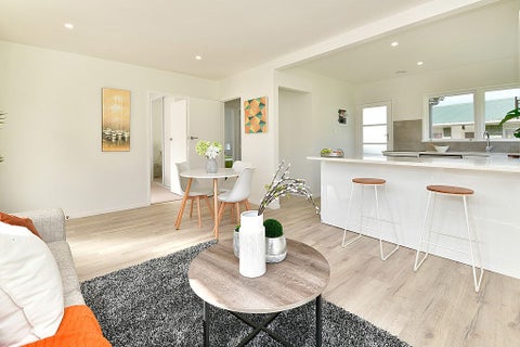 2/5 Margaret Place, Milford, Auckland