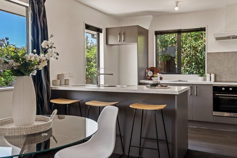 2/65 Kuaka Crescent, Bromley, Christchurch