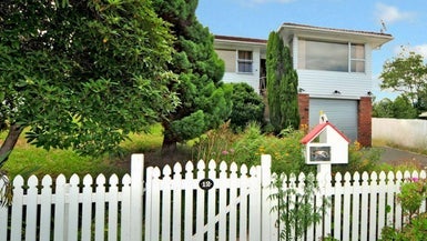 12 Hobart Crescent, Wattle Downs, Auckland