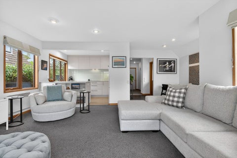 2/130 Muritai Road, Eastbourne, Lower Hutt