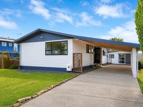 69 Lewis Street, Glenview, Hamilton