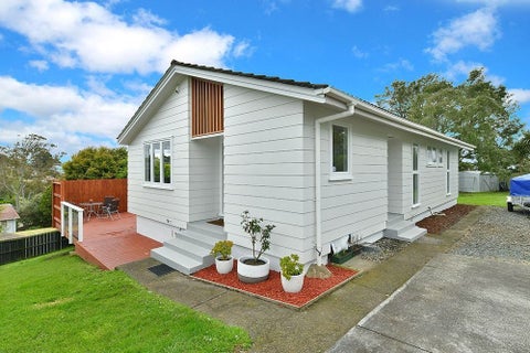 56 Taurus Crescent, Beach Haven, Auckland