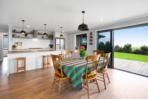 192 Dover Road, Okato, New Plymouth