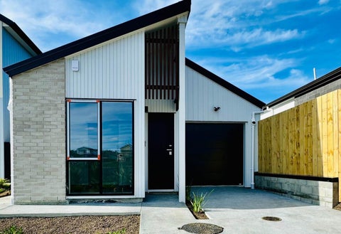 38 Papai Lane, Massey, Auckland