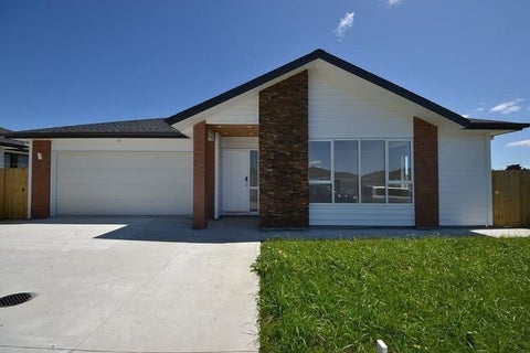 32 Johns Creek Crescent, Silverdale, Silverdale