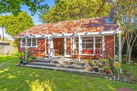 13 Kauri Road, Waikanae
