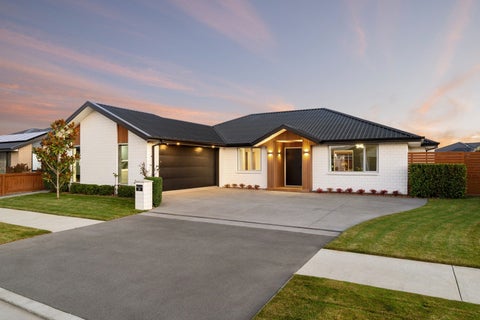 38 Halpin Drive, Lincoln, Lincoln