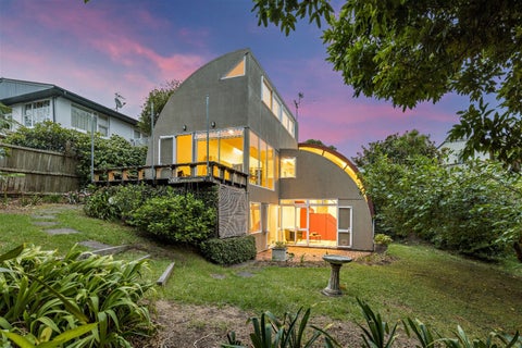 2/51 Holly Street, Avondale, Auckland