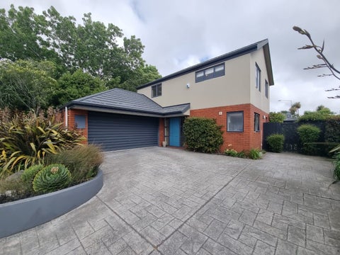9 Strauss Place, Somerfield, Christchurch
