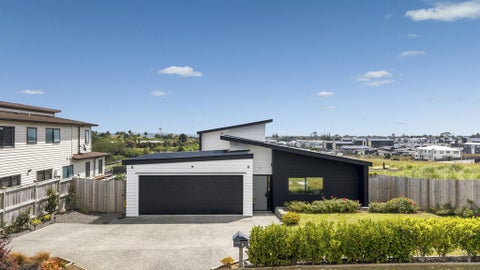 11 Whawhaki Road, Beachlands, Auckland