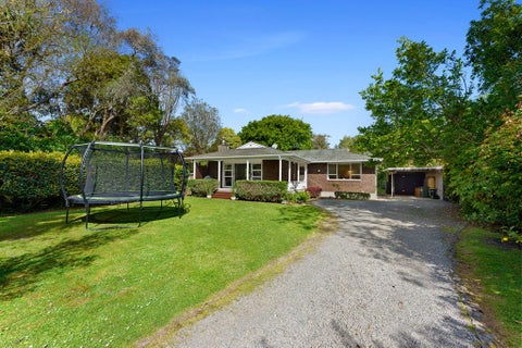15 Kauri Road, Waikanae