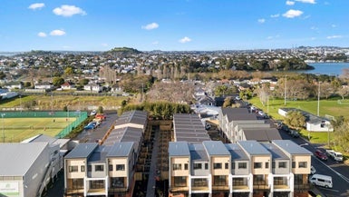 10/133 Bayswater Avenue, Bayswater, Auckland