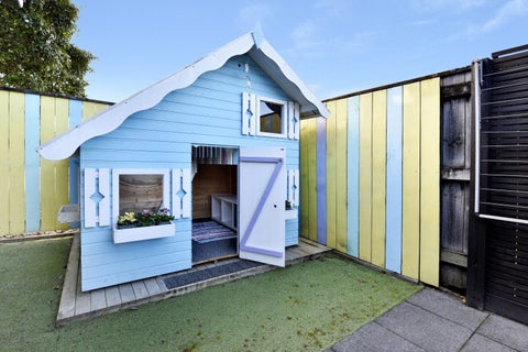 3 Wanderers Avenue, Brightwater