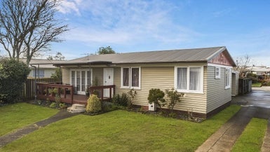 22 Tomin Road, Glenview, Hamilton