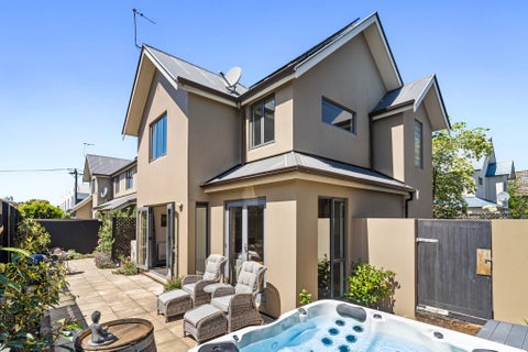 2/23 Stoneyhurst Street, St Albans, Christchurch