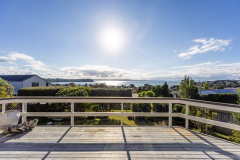 952B Whangaparaoa Road, Manly, Whangaparaoa