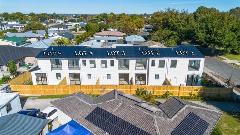 9D Pukeroa Place, Papakura, Papakura