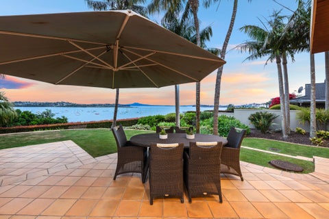 37 Clyside Avenue, Half Moon Bay, Auckland