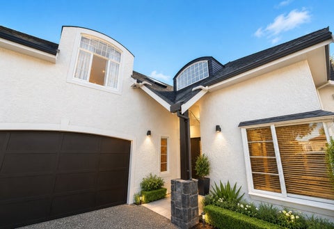 10 Villa Court, Eastern Beach, Auckland