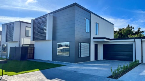 11 Marine Corps Drive, Solway, Masterton