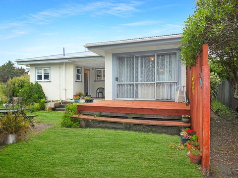 18 Brown Terrace, Foxton Beach, Foxton