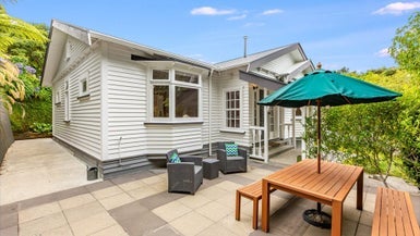 80 Delhi Crescent, Khandallah, Wellington