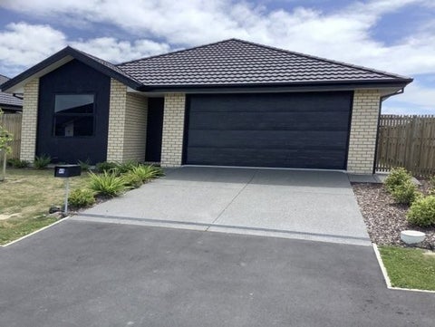 91 Oaks Drive, Lincoln, Lincoln