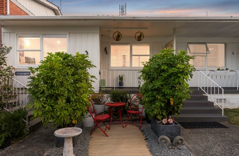3/4 Cecil Road, Milford, Auckland