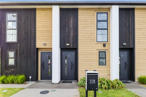 2/28 Fitzherbert Road, Wainuiomata, Lower Hutt