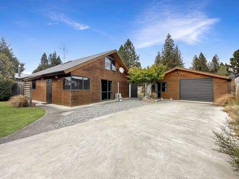 32 Omahau Crescent, Twizel