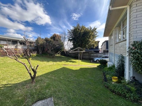 2/26 Abercrombie Street, Howick, Auckland