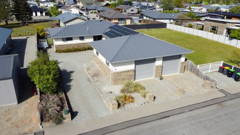 27 Rhoboro Road, Twizel