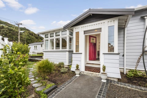 10 Brighton Street, Island Bay, Wellington
