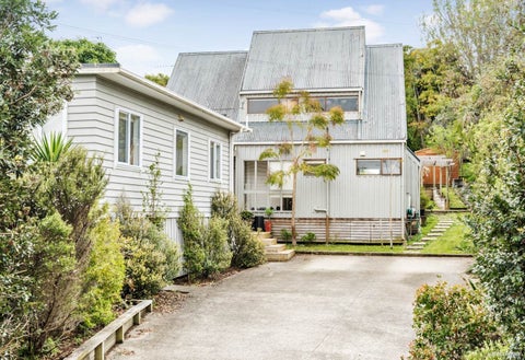 7 Wyoming Avenue, Murrays Bay, Auckland