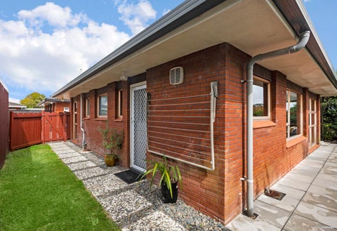 4/4 Tawa Road, Onehunga, Auckland
