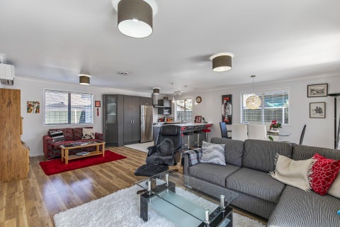 19B Edmund Hillary Avenue, Papakura, Papakura