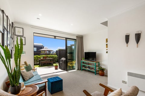 8 Hobsonville Point Road, Hobsonville, Auckland