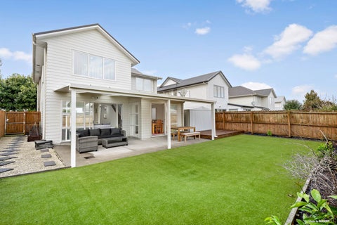 8 Tawaki Avenue, Takanini, Auckland