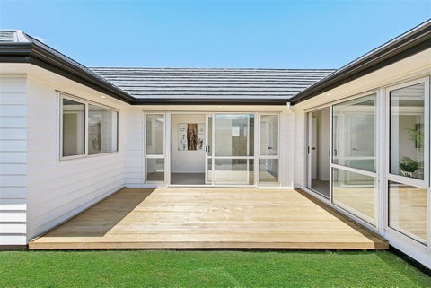 27 Matata Drive, Takanini, Auckland