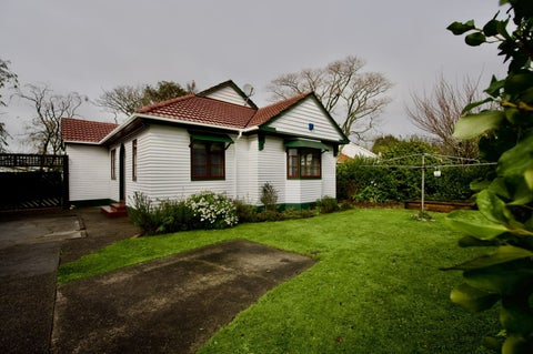 78 Savage Crescent, West End, Palmerston North