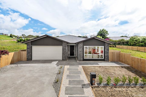 51 Surf View Crescent, Red Beach, Red Beach