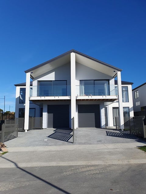 1 Koreke Close, Kenepuru, Porirua